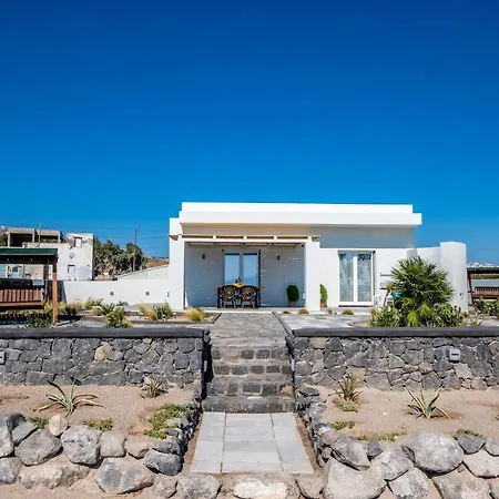 Villa Blue Magic